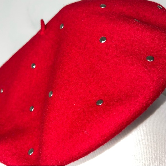 Red Wool Felted Beret Silver Studs - Picture 6 of 7